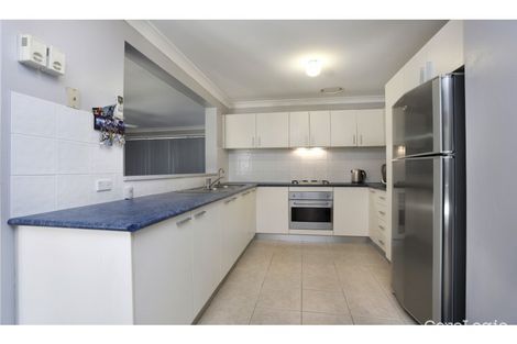 Property photo of 5 Finnan Place Bligh Park NSW 2756