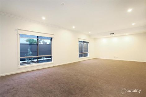 Property photo of 34 Brunton Avenue Caroline Springs VIC 3023