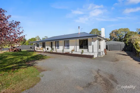125 Cummins Rd, Mount Rowan, VIC 3352
