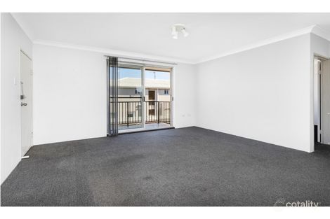 Property photo of 6/45 Reddall Parade Lake Illawarra NSW 2528