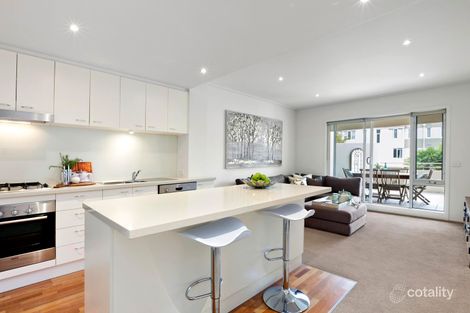 13/4 Seisman Pl, Port Melbourne, VIC 3207