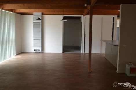 Property photo of 17 Atkins Road Pakenham VIC 3810