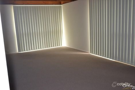 Property photo of 17 Atkins Road Pakenham VIC 3810