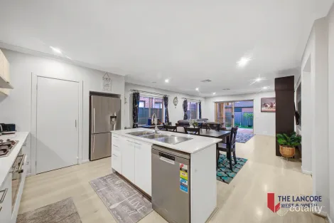 Property photo of 9 Brucato Road Kalkallo VIC 3064