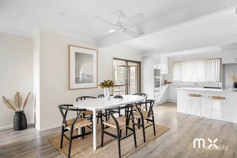 211 Princes Hwy, Unanderra, NSW 2526