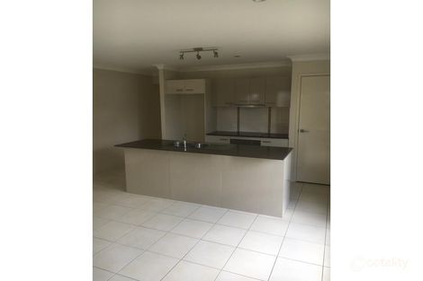 Property photo of 17 Govind Court Gracemere QLD 4702