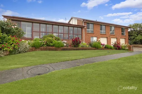 Property photo of 13 Dobson Way Warrnambool VIC 3280