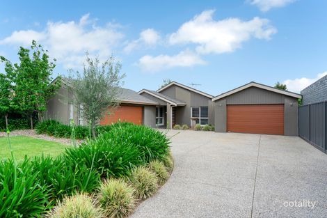 Property photo of 36 Montpellier Drive Werribee VIC 3030
