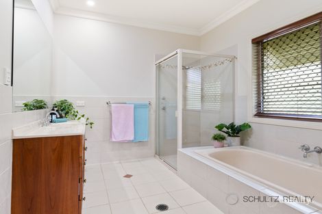 Property photo of 52 Yvonne Crescent Mount Warren Park QLD 4207
