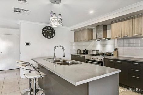 Property photo of 91 Bimberry Circuit Clyde VIC 3978