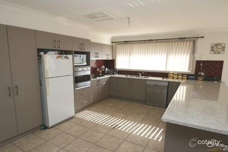 Property photo of 18 George Weily Place Orange NSW 2800