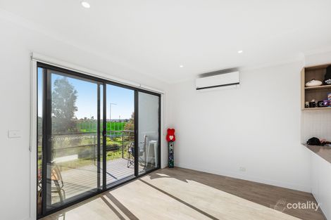 Property photo of 15/47 Waterhaven Boulevard Point Cook VIC 3030