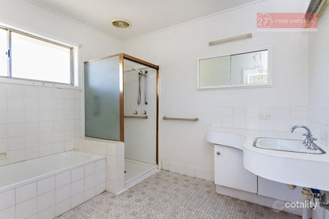 Property photo of 31 Jindivick Street Jindalee QLD 4074