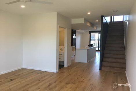 Property photo of 37 Sanctuary Drive Bundoora VIC 3083
