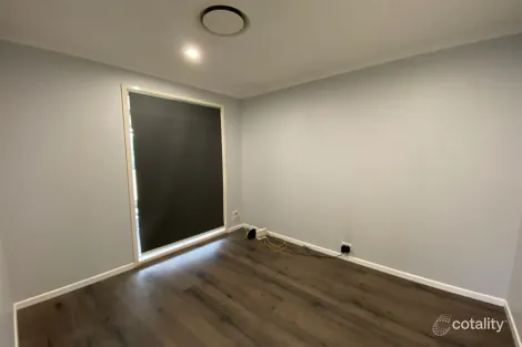 Property photo of 9 Stilt Close Hinchinbrook NSW 2168