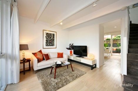 55 James St, Windsor, VIC 3181