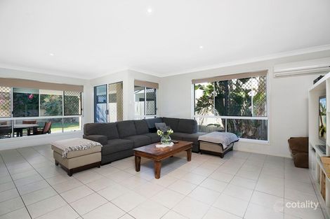 Property photo of 13 Sylvateere Crescent Wakerley QLD 4154