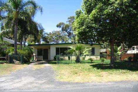 42 Mackenzie Ave, Woy Woy, NSW 2256