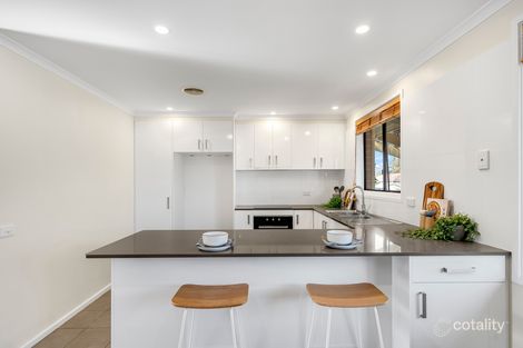 Property photo of 7 Snowden Place Wanniassa ACT 2903