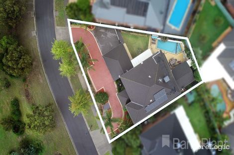 Property photo of 51 Stonebridge Way Attwood VIC 3049