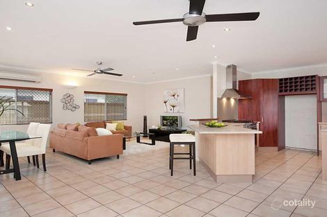 Property photo of 156 Greenslopes Street Edge Hill QLD 4870