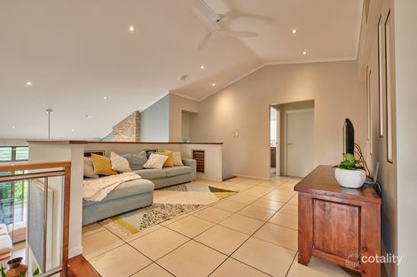 Property photo of 7 Kensington Place Kin Kora QLD 4680