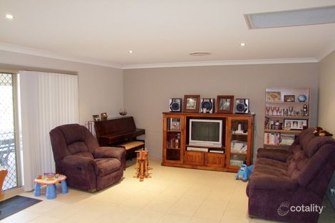 Property photo of 101 Casey Drive Hunterview NSW 2330