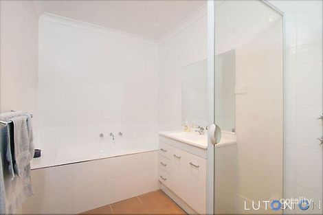 Property photo of 15/204 Macfarlane Burnet Avenue Macgregor ACT 2615