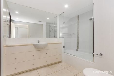 Property photo of 2/12-14 Hale Street Townsville City QLD 4810