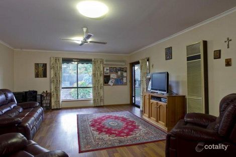 Property photo of 12 Maxwell Crescent Strathdale VIC 3550