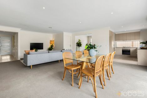 Property photo of 24 Mallow Street Brookfield VIC 3338