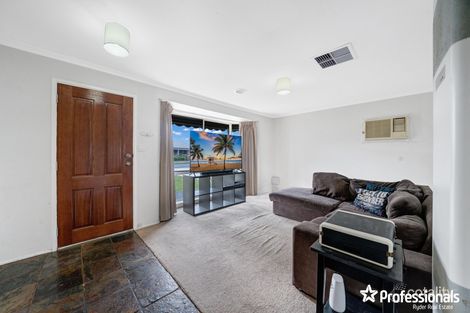 Property photo of 23 Stanley Crescent Brookfield VIC 3338