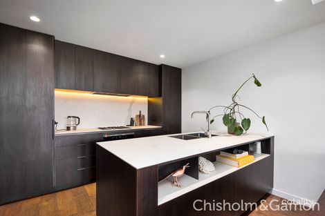 Property photo of 2/201 Ormond Road Elwood VIC 3184