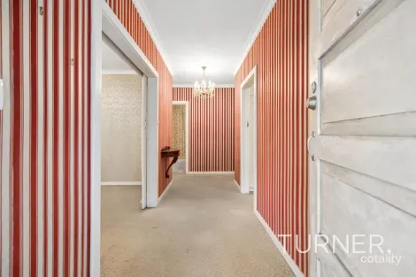 Property photo of 9 Nottingham Way Glenalta SA 5052