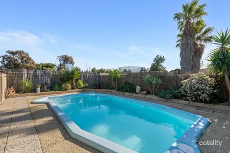 Property photo of 6 Lina Close Craigie WA 6025