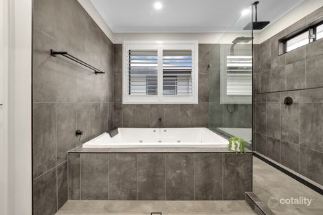 Property photo of 12 Deeside Court Spring Mountain QLD 4300