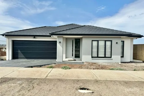 5 Tolkien Dr, Mambourin, VIC 3024