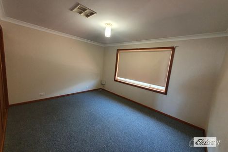 Property photo of 2/18 Quinn Street Dubbo NSW 2830