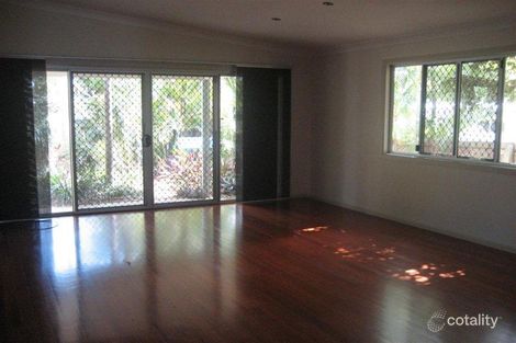 Property photo of 124 Muir Street Labrador QLD 4215