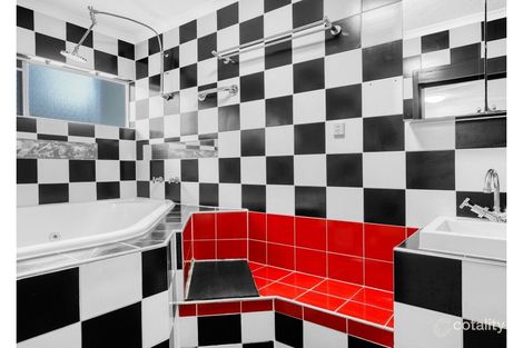 Property photo of 1/1 Chester Court Manunda QLD 4870