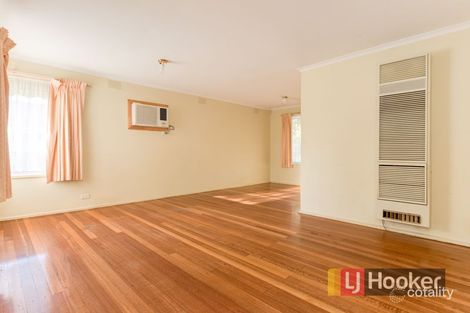 Property photo of 12 Winnima Avenue Hampton Park VIC 3976