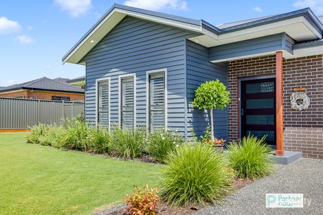 Property photo of 10 Angus Place Calala NSW 2340