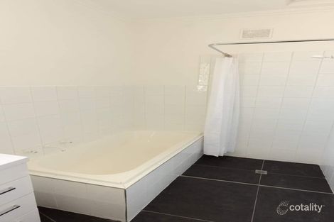 Property photo of 4 Hender Avenue Port Noarlunga SA 5167