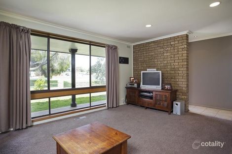 Property photo of 26 Victoria Street Eaglehawk VIC 3556