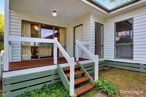 Property photo of 13 Philip Street Mornington VIC 3931