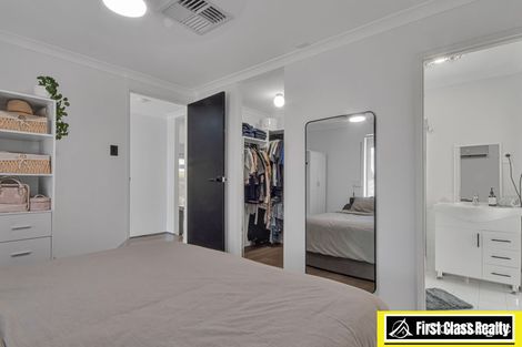 Property photo of 34 Cashmere Gardens Ballajura WA 6066
