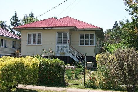 42 Garde St, Stafford, QLD 4053