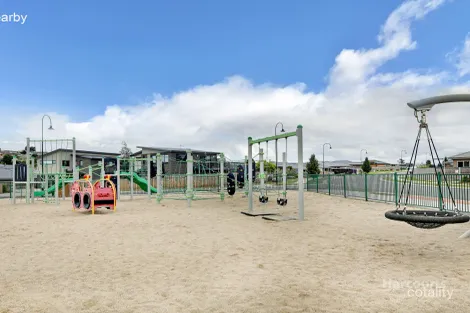 Property photo of 5 Lagoon View Court Midway Point TAS 7171