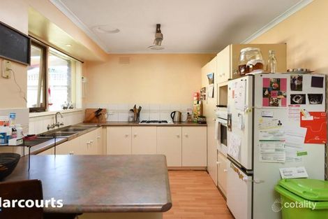 Property photo of 10 Thornbill Drive Carrum Downs VIC 3201