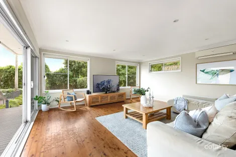 Property photo of 3 Ashburton Avenue South Turramurra NSW 2074
